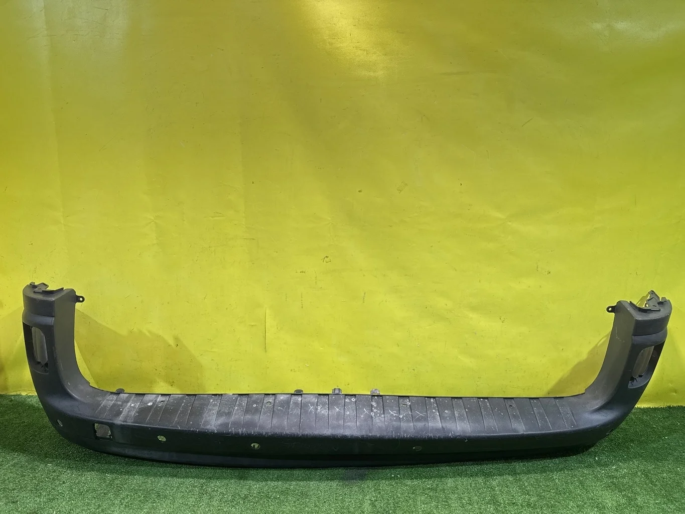 Бампер задний  Renault Kangoo 2008 7701478196 41317