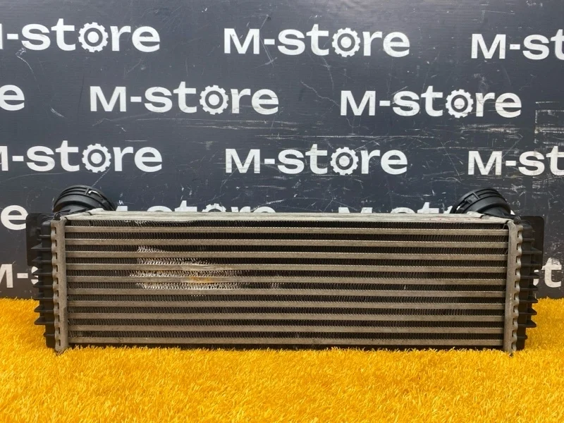 Интеркулер Bmw X5 2010 17517809321 E70 N55B30A