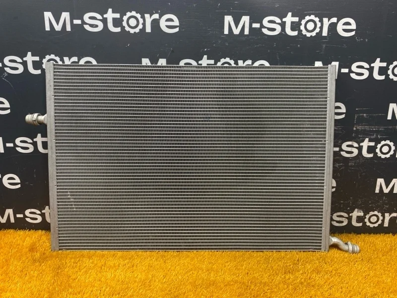 Радиатор ДВС Mercedes-Benz C-Class 2014 A0995002003 W205 274.920