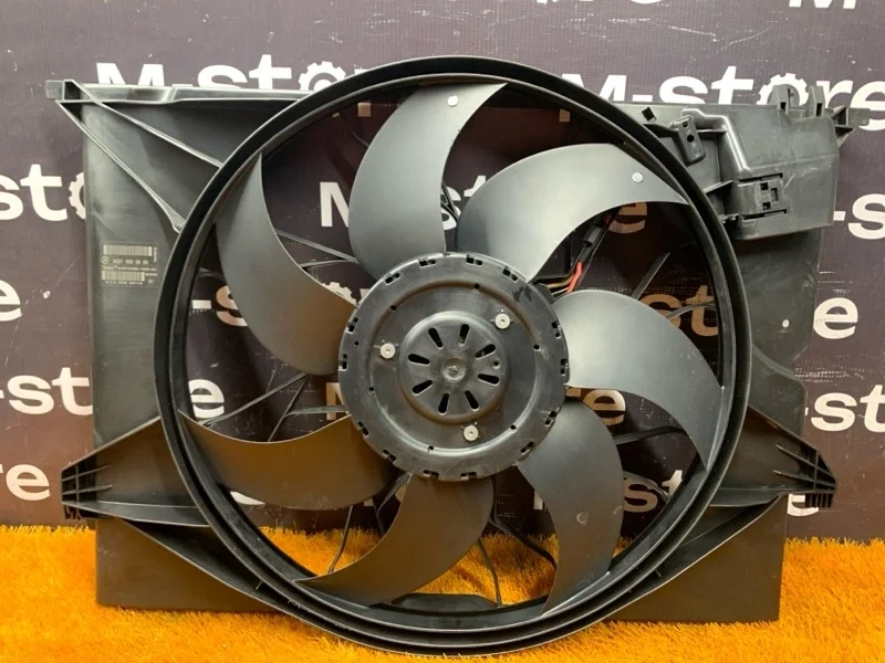 Вентилятор радиатора Mercedes-Benz S-Class 2008 A2215001193 W221 273.961