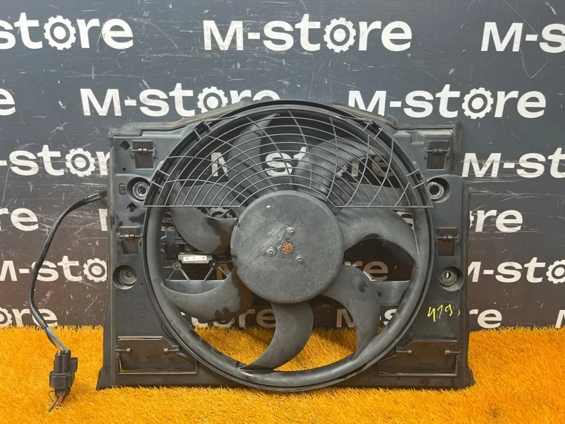 Вентилятор радиатора Bmw 3-Series 2002 17427525508 E46 M54B25 (256S5)