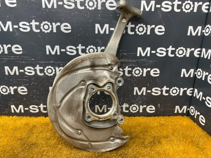 Кулак поворотный Audi A4 2015 8W0407559 B9/8W CYR, передний левый