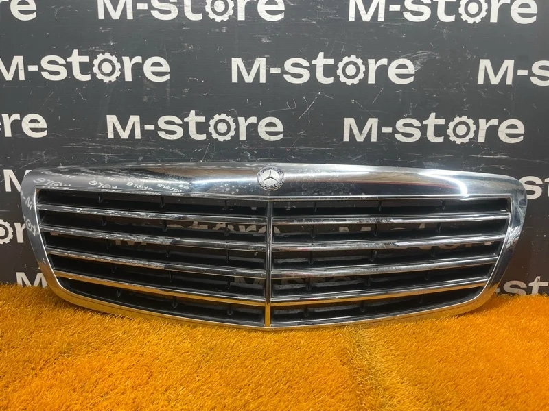Решетка радиатора Mercedes-Benz S-Class 2006 A2218800083 W221 272.965