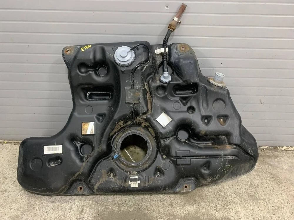 Бак топливный Toyota Corolla X (2006—2010) б.у