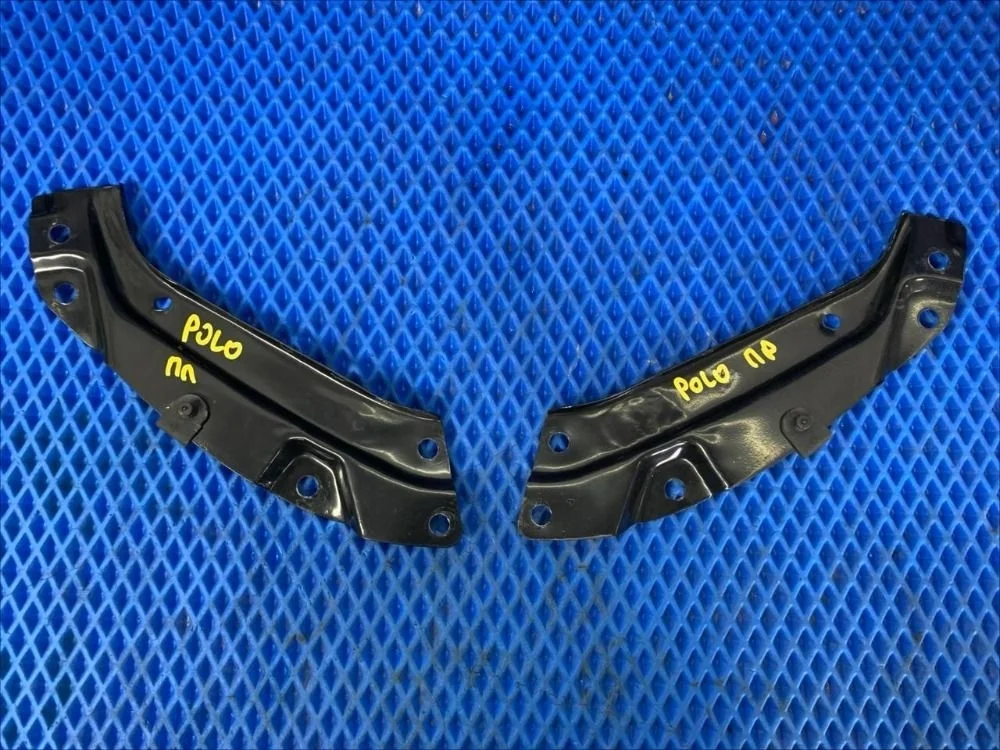 Кронштейн переднего бампера Volkswagen Polo V (2009—2015) б.у