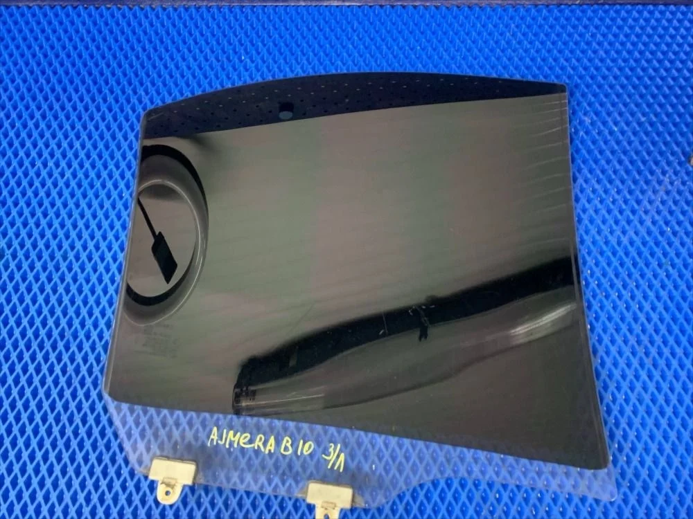 Стекло двери задней левой Nissan Almera Classic I (2006—2013) б.у