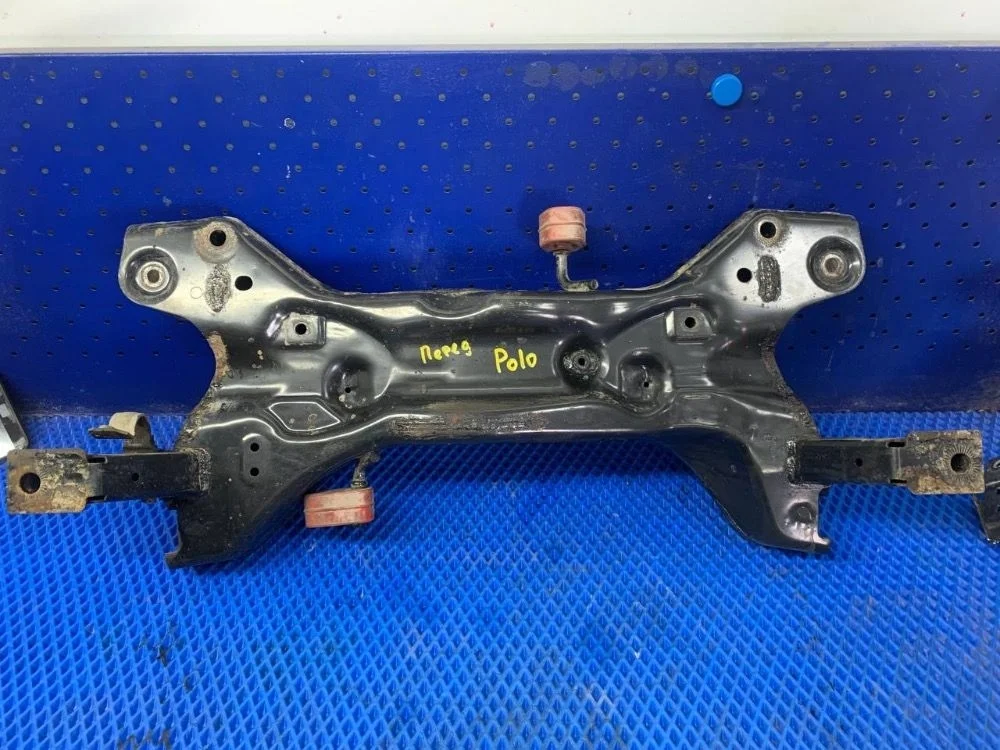 Подрамник передний Volkswagen Polo V (2009—2015) Volkswagen Polo V (2009—2015) MK5 6R0199315AF