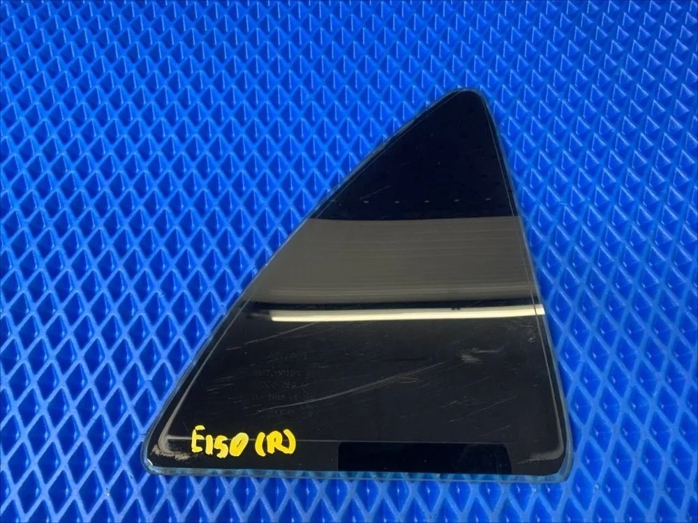 Стекло двери задней правой (форточка) Toyota Corolla X (2006—2010) б.у