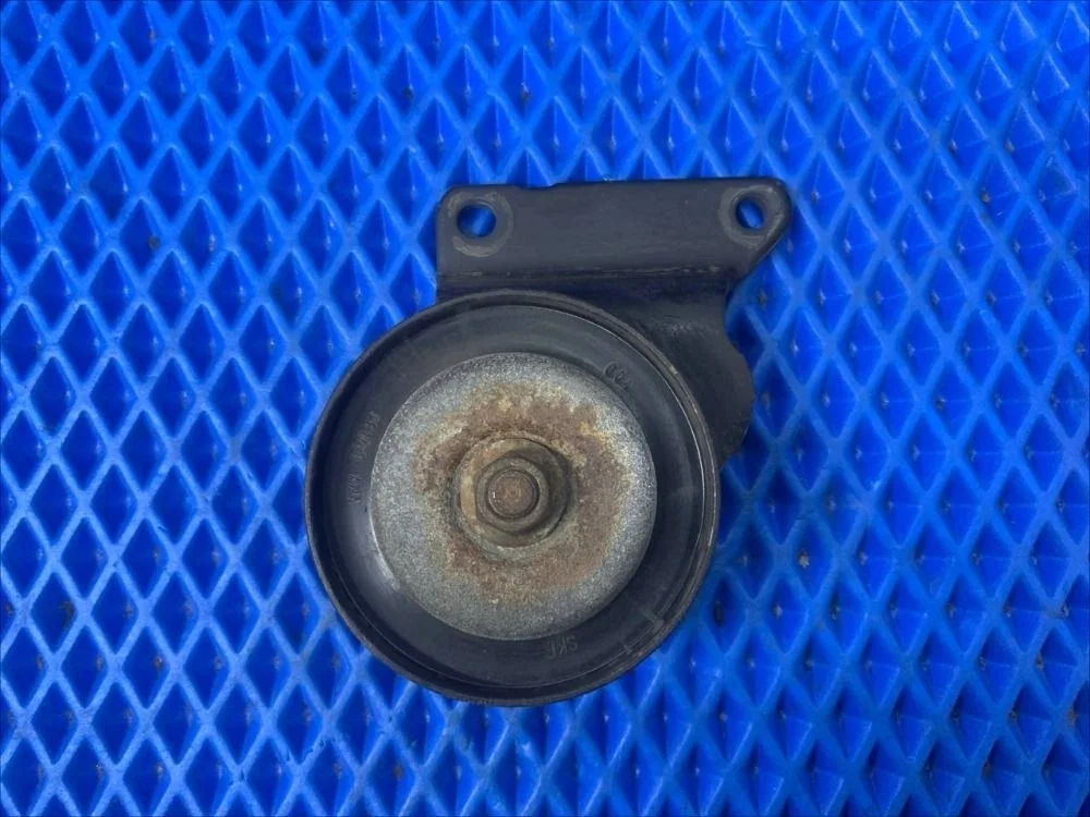 Ролик-натяжитель Nissan Micra K12 (2002—2010) б.у