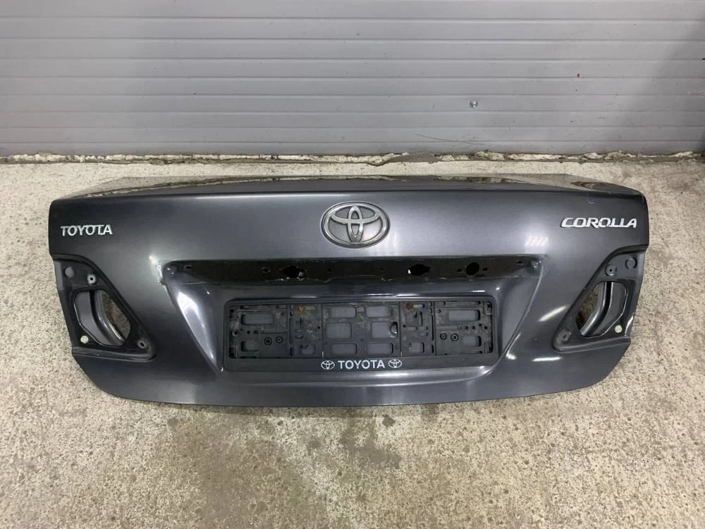 Крышка багажника Toyota Corolla X (2006—2010) б.у