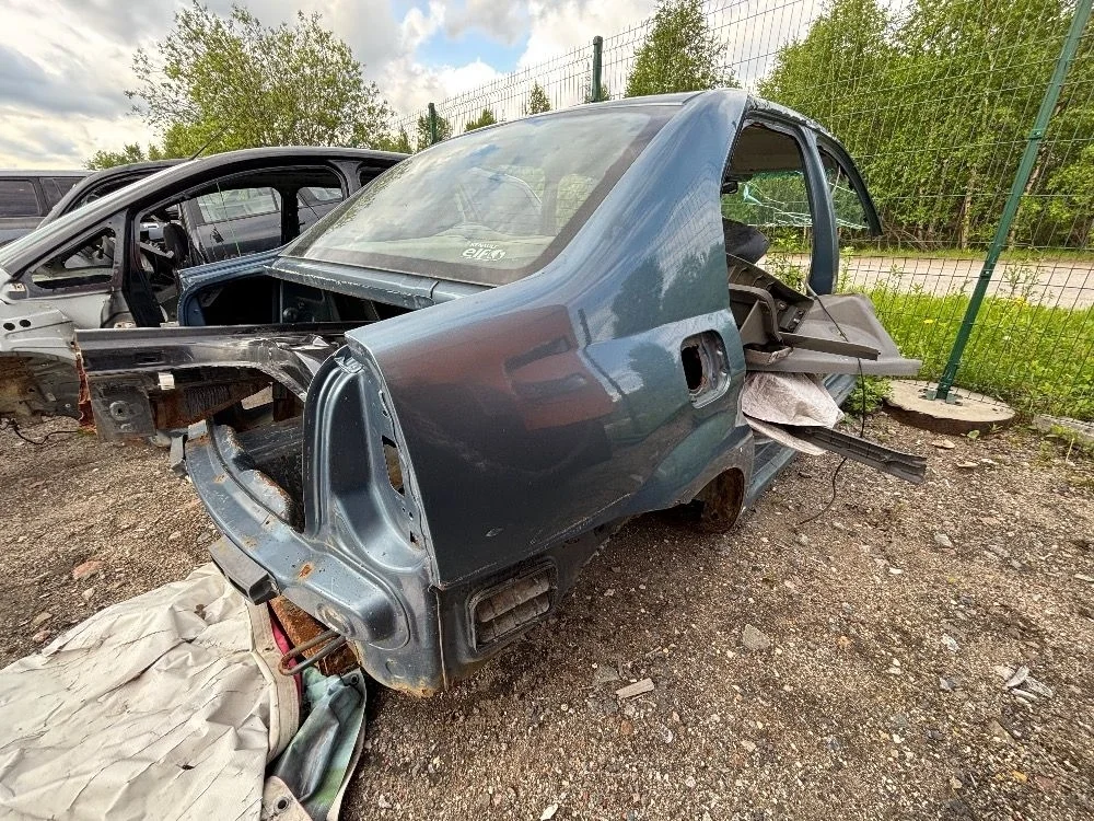 Крыло заднее правое Renault Logan I рестайлинг (2009—2015)