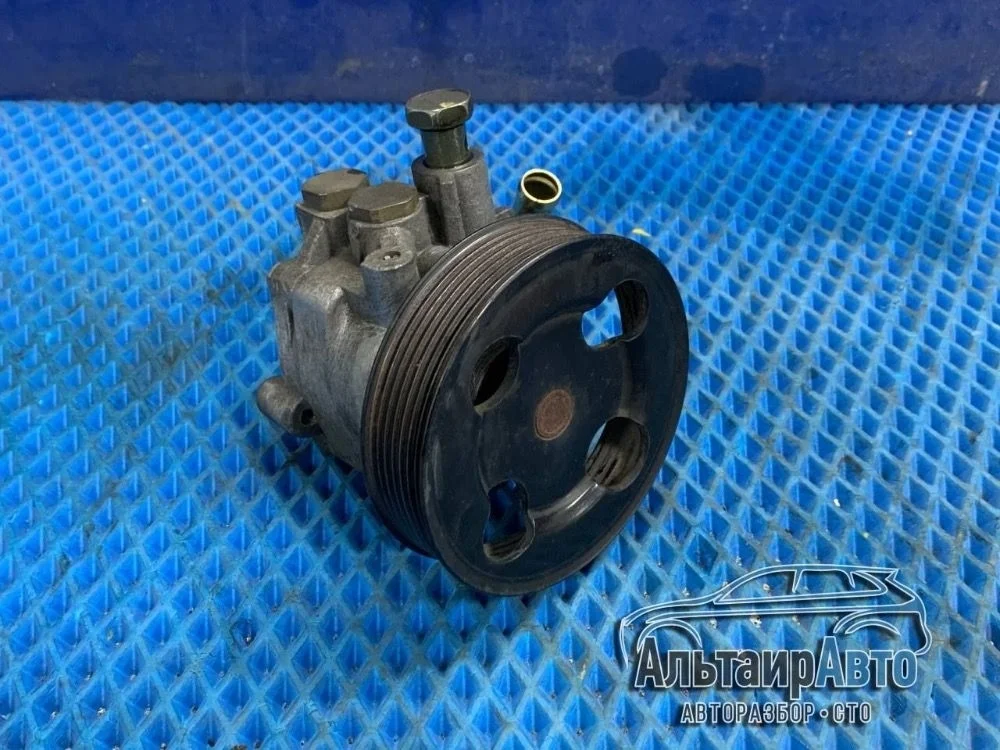 Насос гидроусилителя ГУР Mitsubishi Pajero III рестайлинг (2002—2006) Mitsubishi Pajero III рестайлинг (2002—2006) V63W MR418566