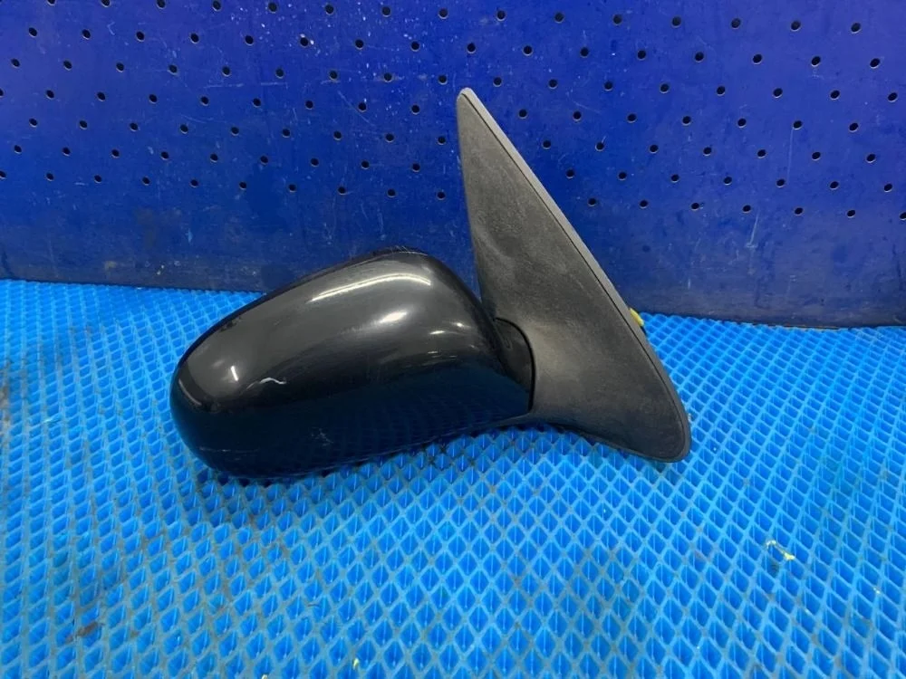 Зеркало правое электрическое Nissan Almera Classic I (2006—2013) б.у