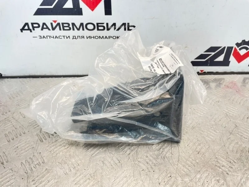 кронштейн усилителя бампера Opel Mokka 2012