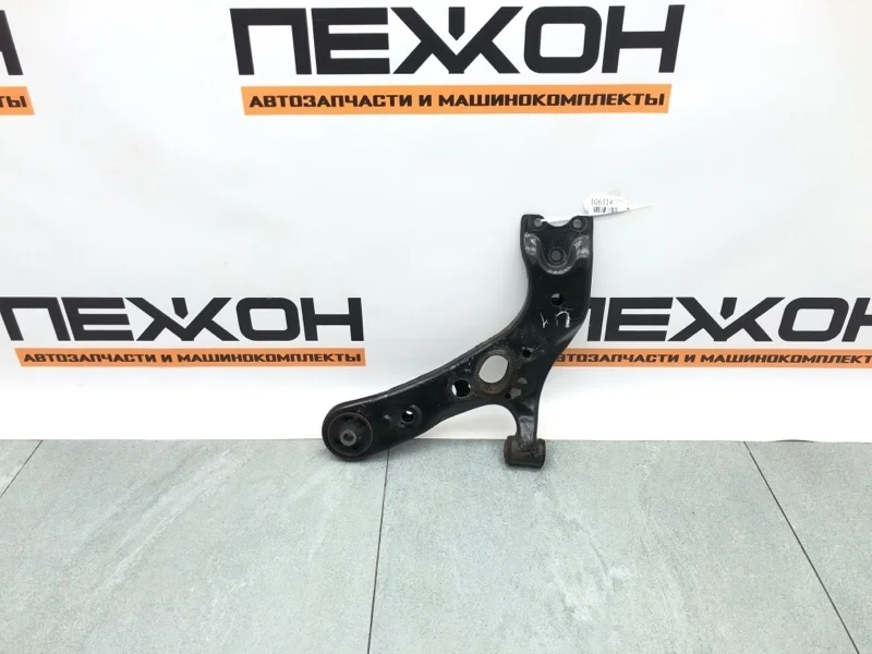 Рычаг Lexus NX300h 2018 4806942060 2.5 2ARFXE, передний левый