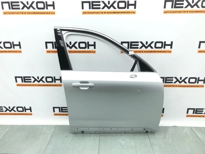 Дверь VOLVO XC90 2016 31698771 L 2.0 B4204T35, передняя правая