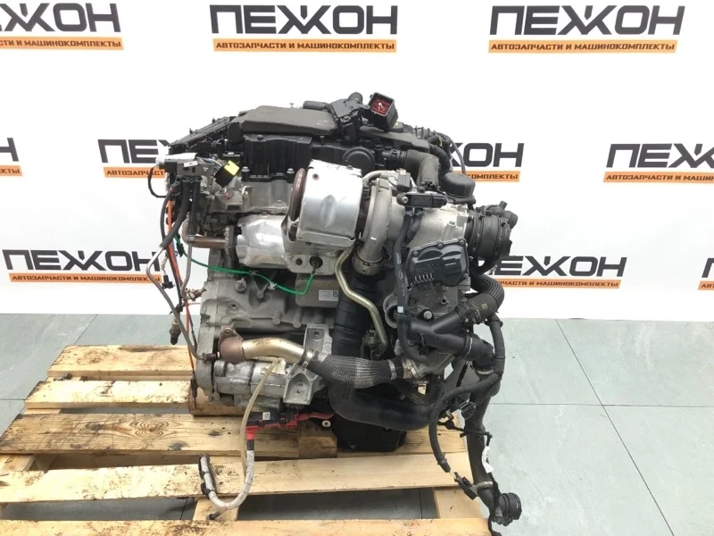 Двигатель LAND ROVER Range Rover Velar 2017 LR091903 L560 2.0 204DTD