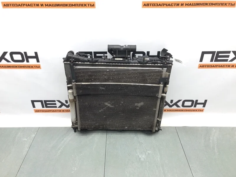 Кассета радиаторов LAND ROVER Range Rover 2013 BN L405 4.4 448DT