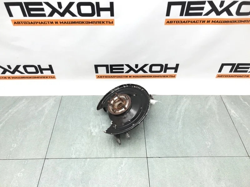 Кулак LAND ROVER Range Rover 2013 LR038551 L405 4.4 448DT, задний левый