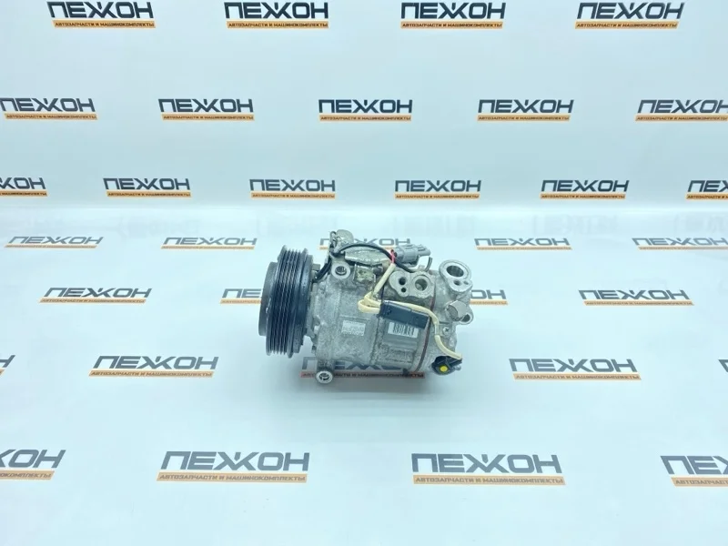 Компрессор кондиционера MERCEDES-BENZ GLA-Class 2017 A0008303502 X156 2.2 OM651