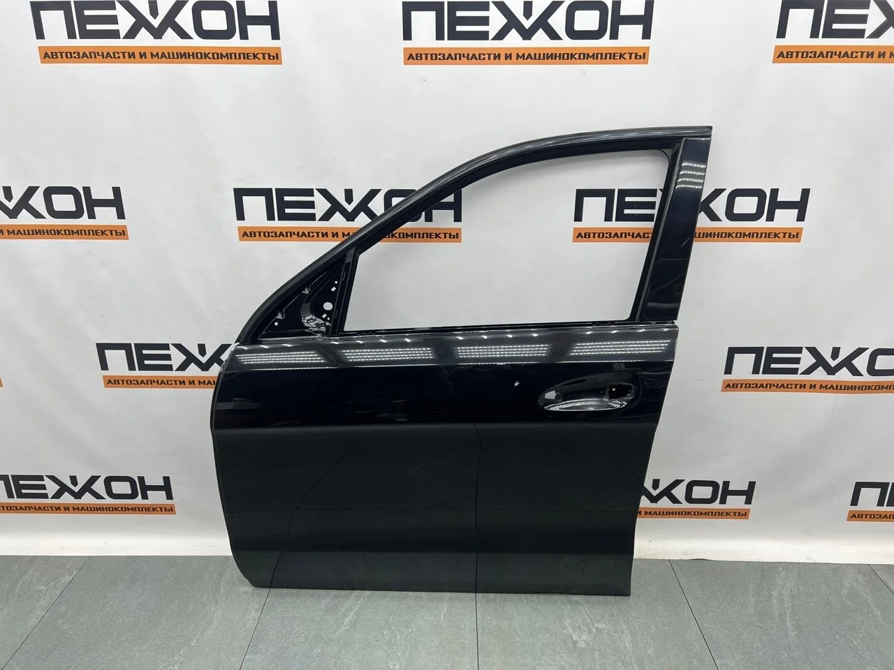 Дверь MERCEDES-BENZ GLS-Class 2017 A1667200105 X166 3.0 OM642 (D642826), передняя левая