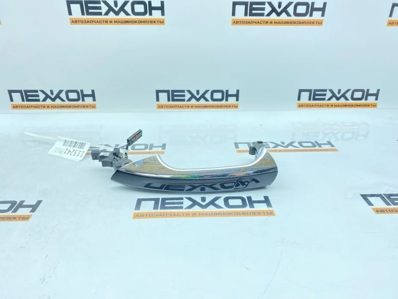 Ручка двери внешняя MERCEDES-BENZ CLS-Class 2015 A20476013709197 C218 3.5 M276 (276.850), левая