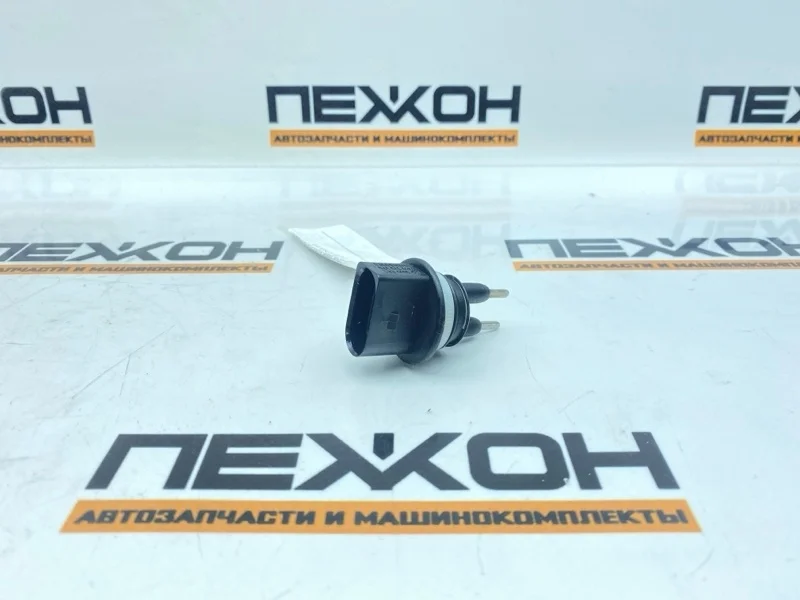 Датчик уровня жидкости бачка омывателя AUDI A4 2023 7M0919376 B9 2.0 DMSB