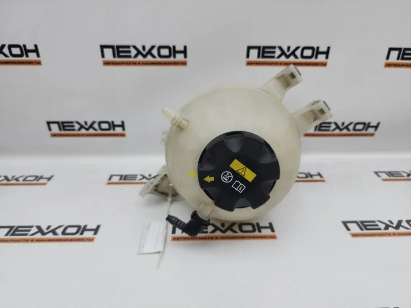 Бачок расширительный BMW X3 2018 17138742660 G01 2.0 B47D20A