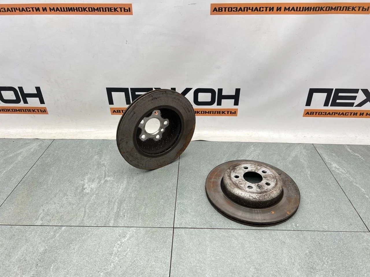 Диски тормозные BMW X3 2018 34216882245 G01 2.0 B47D20A, задние