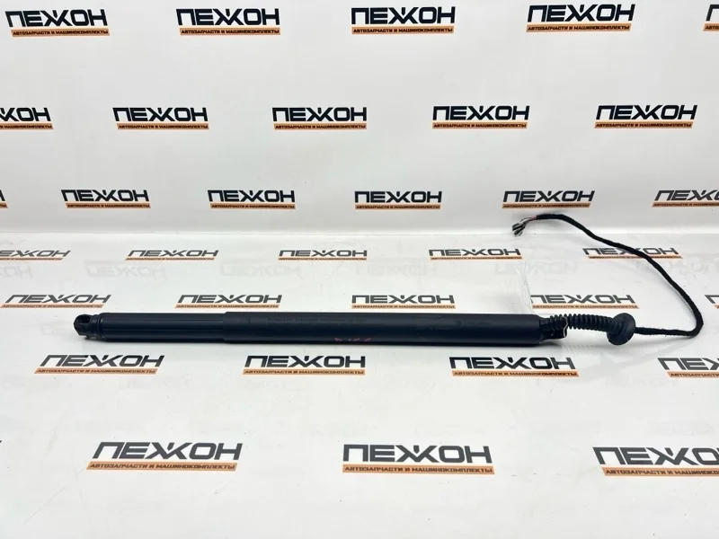 Амортизатор крышки багажника VOLVO XC90 2019 31690604 LF2 B4204T26