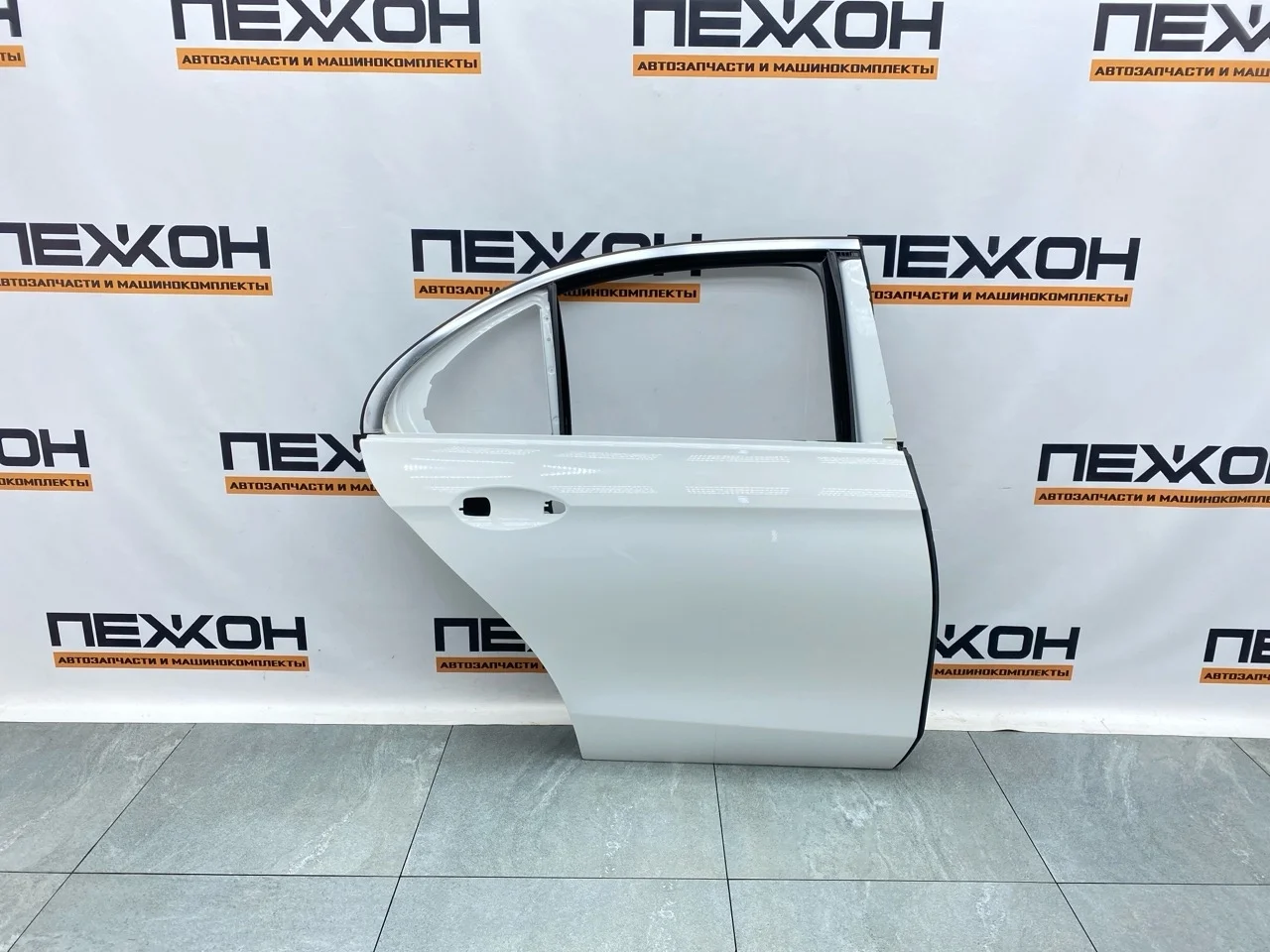 Дверь MERCEDES-BENZ E-Class 2016 A2137300205 W213 2.0 OM654, задняя правая