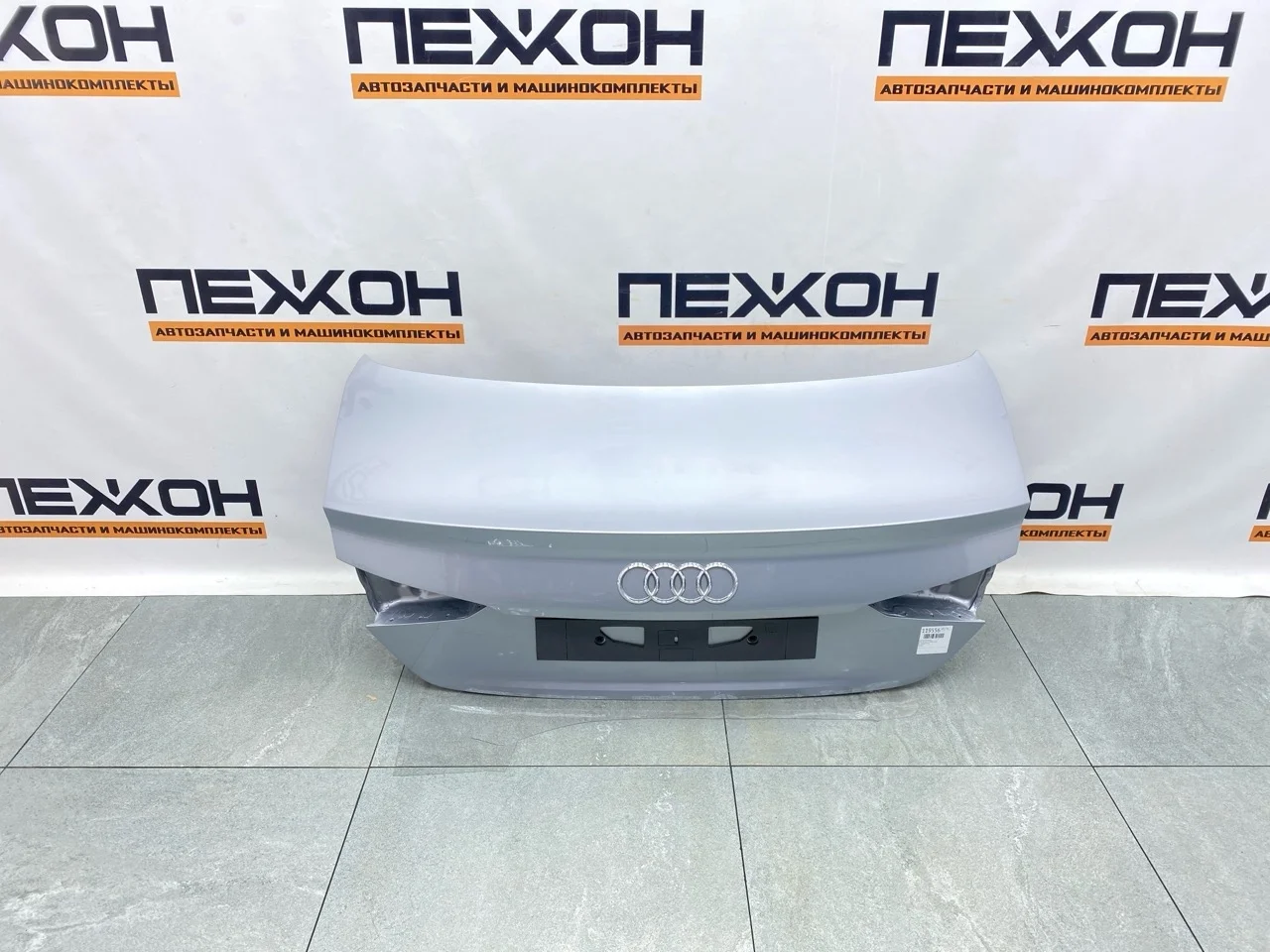 Крышка багажника AUDI A5 2018 8W6827025C F53 2.0 DETA