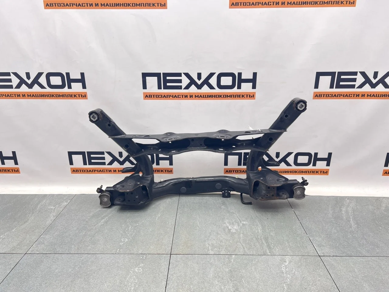 Подрамник AUDI TTS 2021 5Q0505235J FV3 2.0 DNFD, задний