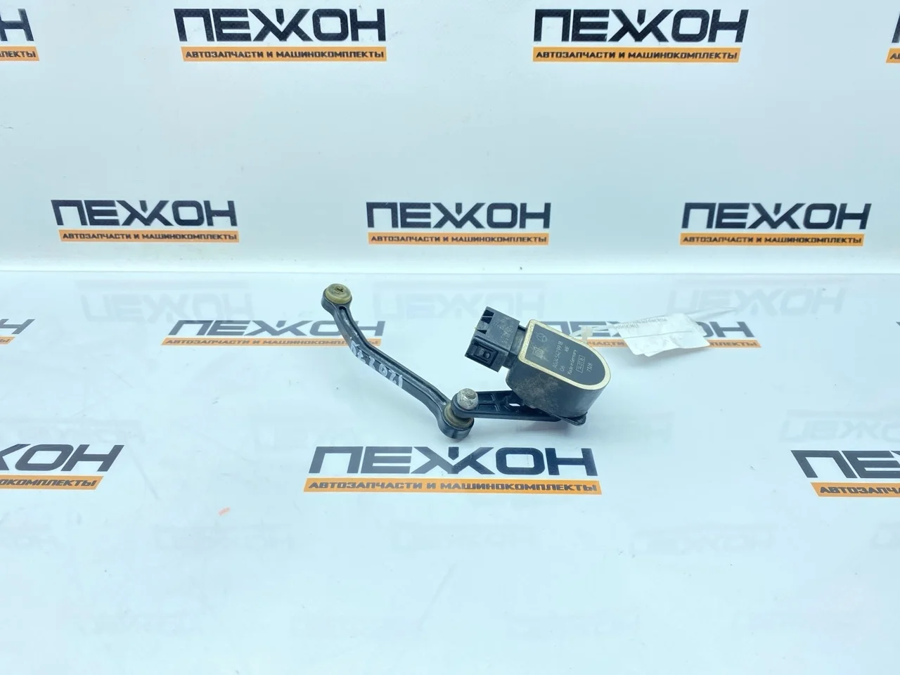 Датчик высоты дорожного просвета MERCEDES-BENZ GLE-Class A0045429918 W166