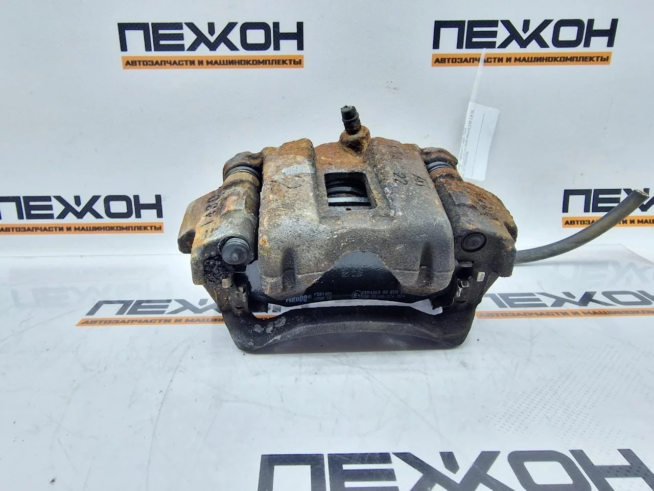 Суппорт тормозной TOYOTA LAND CRUISER PRADO 2018 4773034030 150 2.8 1GDFTV, задний правый