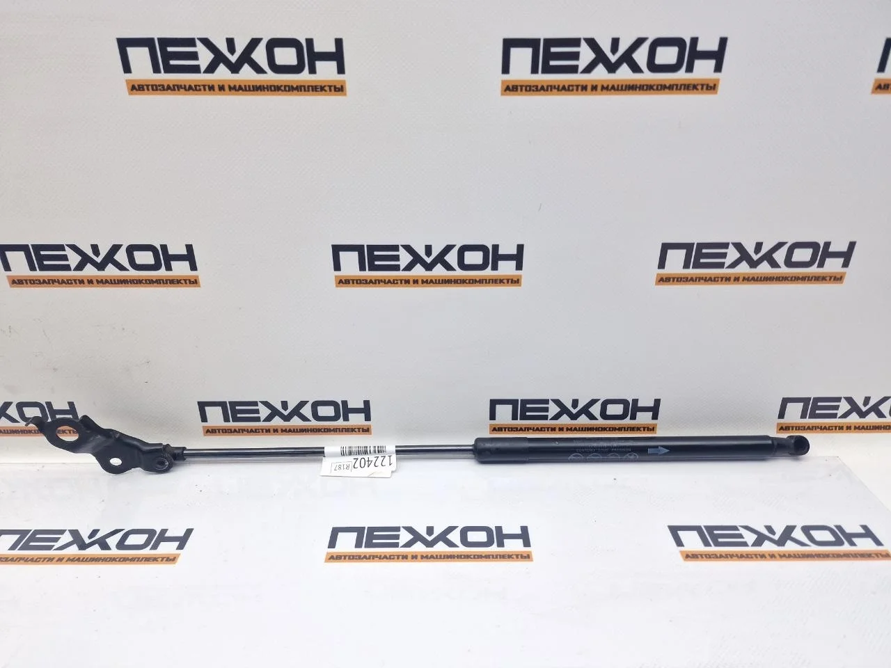 Амортизатор капота TOYOTA LAND CRUISER PRADO 2018 534400W470 150 2.8 1GDFTV, правый