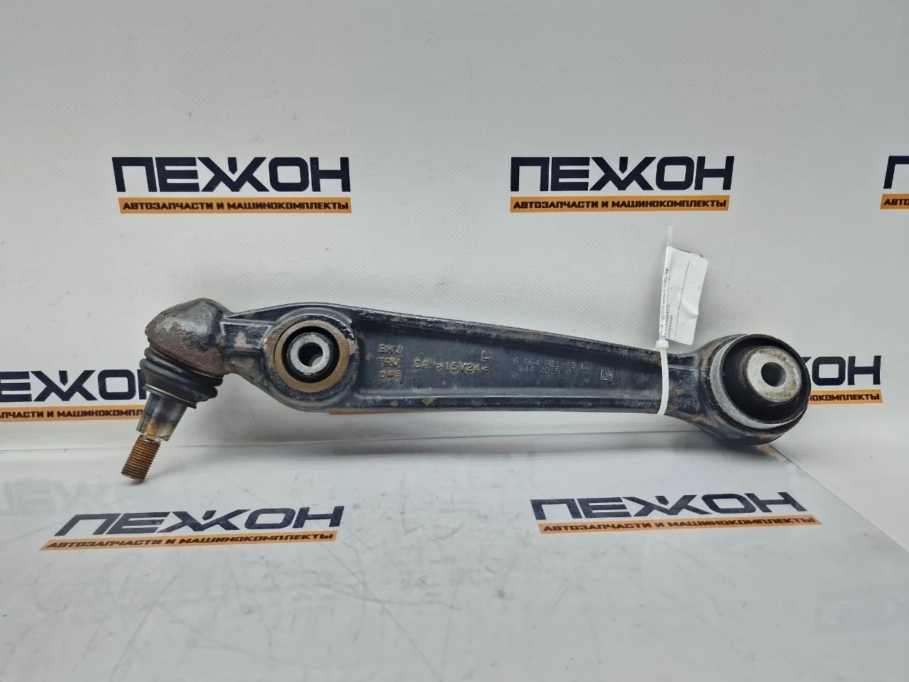 Рычаг подвески нижний BMW X6 2015 31126864821 F16 3.0 N57D30A, передний левый