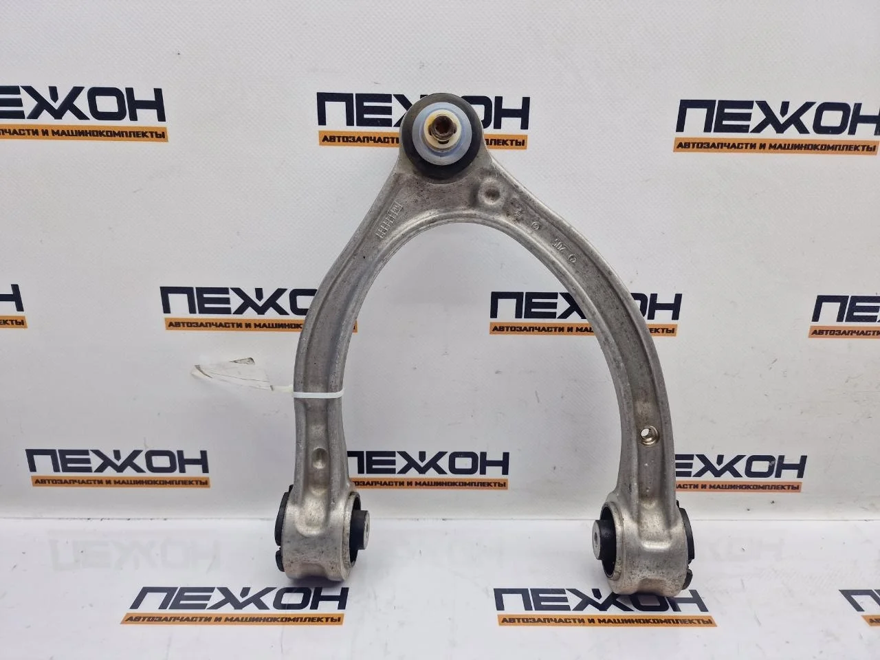 Рычаг подвески верхний MERCEDES-BENZ GLC-Class 2016 A2053305601 C253 2.2 OM651, передний правый