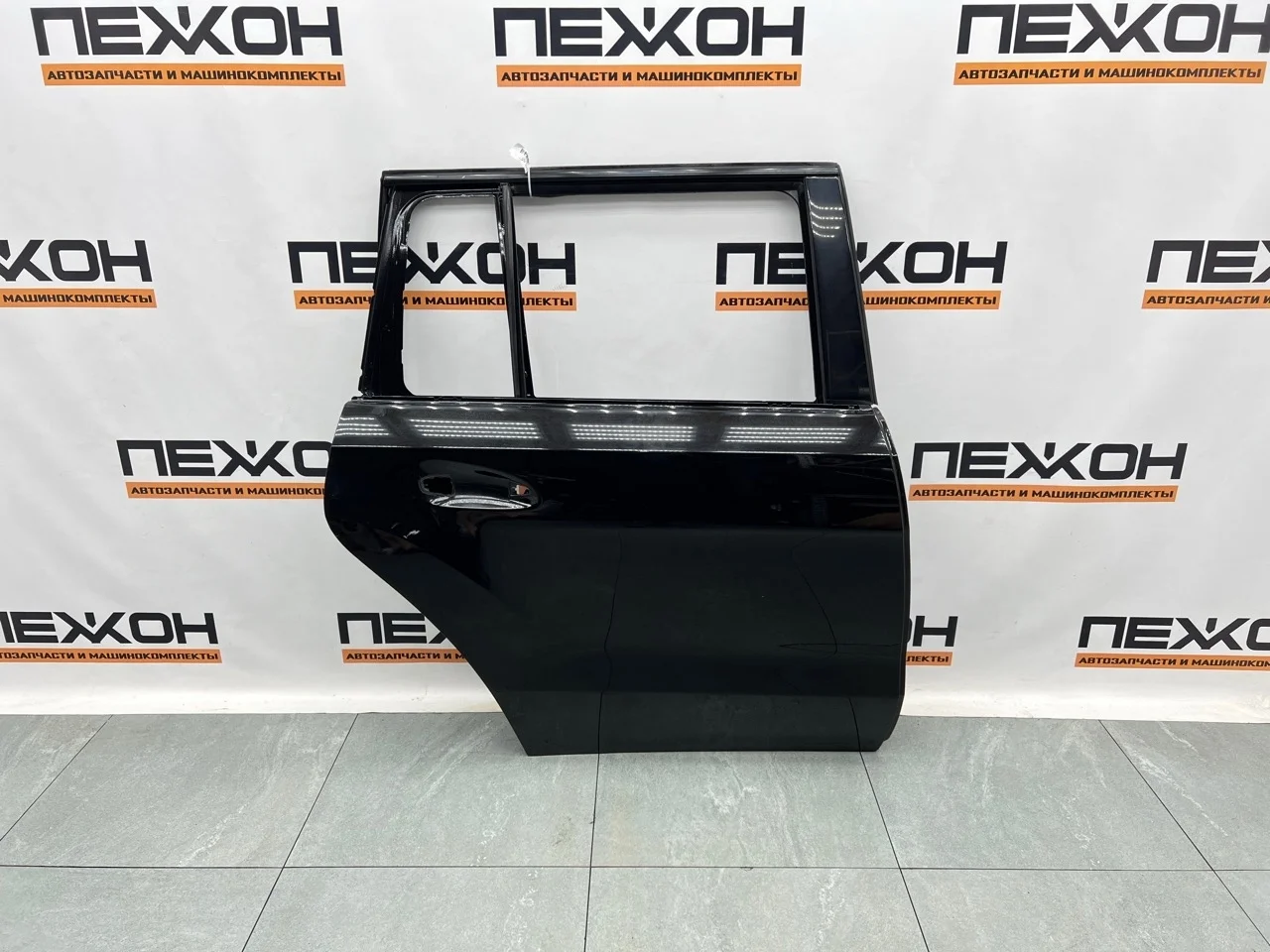 Дверь MERCEDES-BENZ GLS-Class 2017 A1667300405 X166 3.0 OM642 (D642826), задняя правая