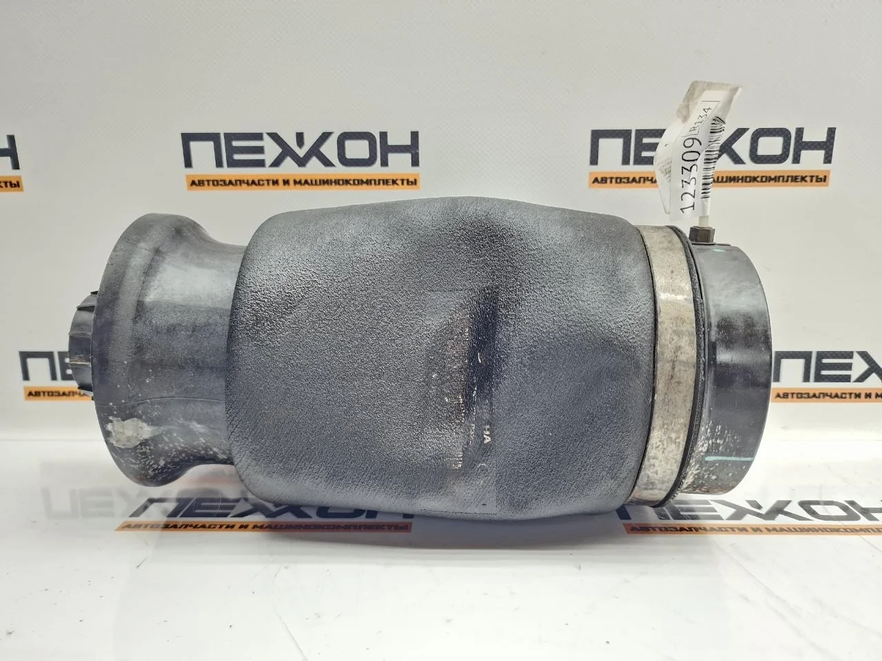 Подушка пневмоподвески MERCEDES-BENZ GLS-Class 2017 A1663200325 X166 3.0 OM642 (D642826), задняя