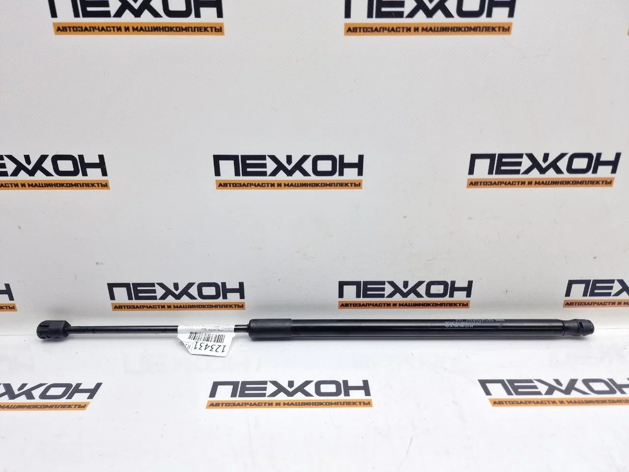 Амортизатор капота MERCEDES-BENZ GLS-Class 2017 A1669802364 X166 3.0 OM642 (D642826), правый