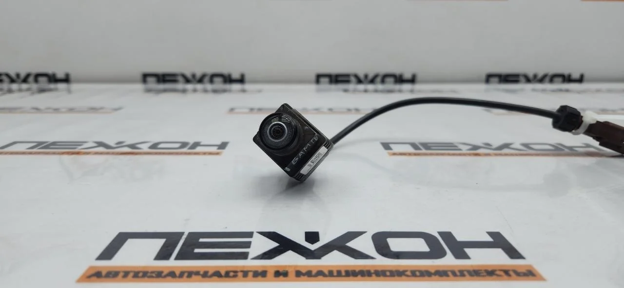 Камера MERCEDES-BENZ GLS-Class 2017 A0009051103 X166 3.0 OM642 (D642826), передняя