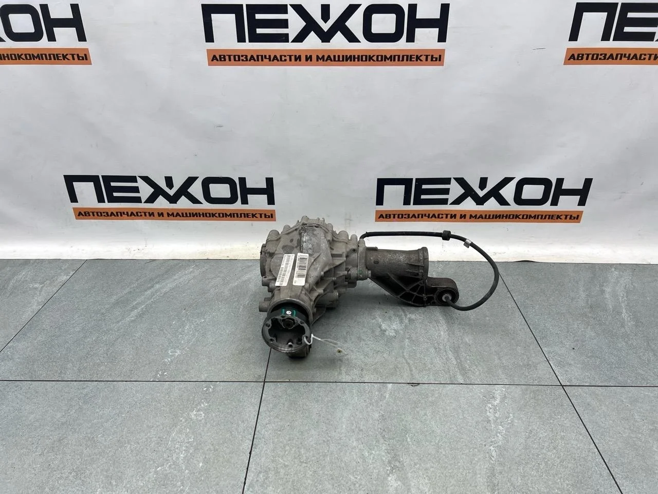 Редуктор переднего моста MERCEDES-BENZ GLS-Class 2017 A1663303100 X166 3.0 OM642 (D642826)