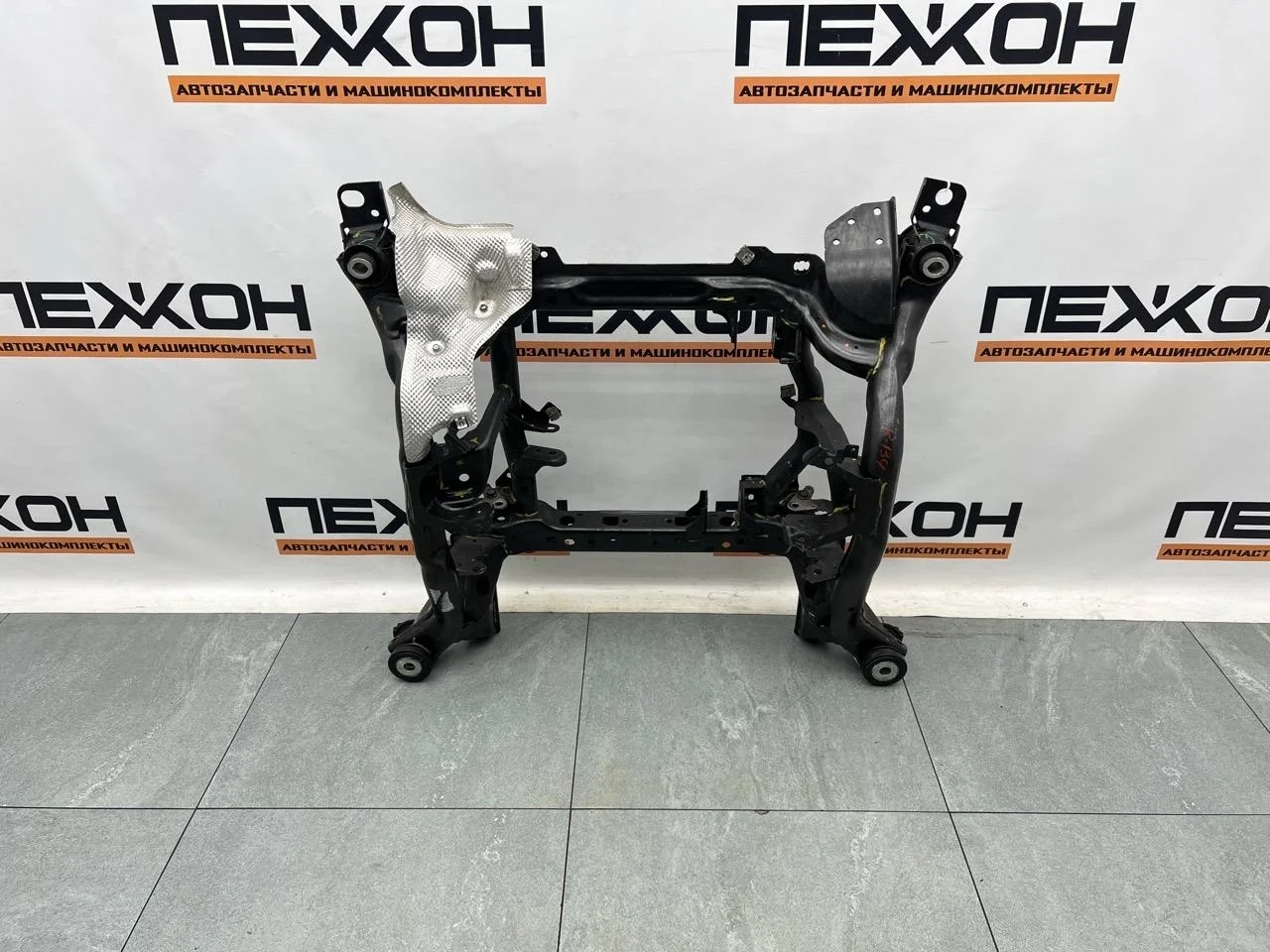 Подрамник MERCEDES-BENZ GLS-Class 2017 A1663302200 X166 3.0 OM642 (D642826), передний