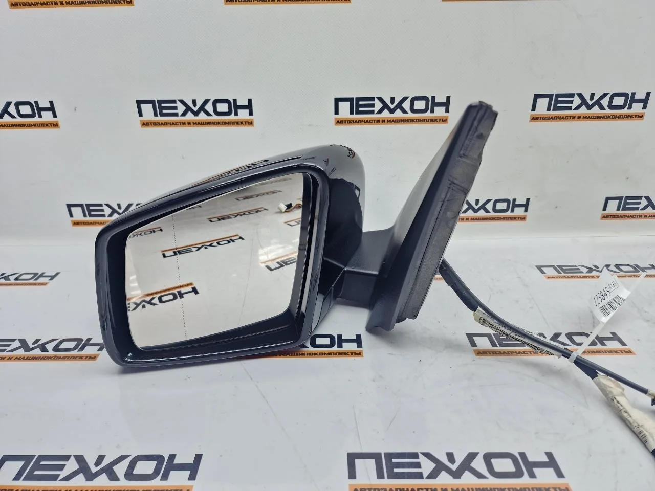 Зеркало MERCEDES-BENZ GLE-Class 2015 A1668109700 W166 3.0 OM642 (D642826), левое