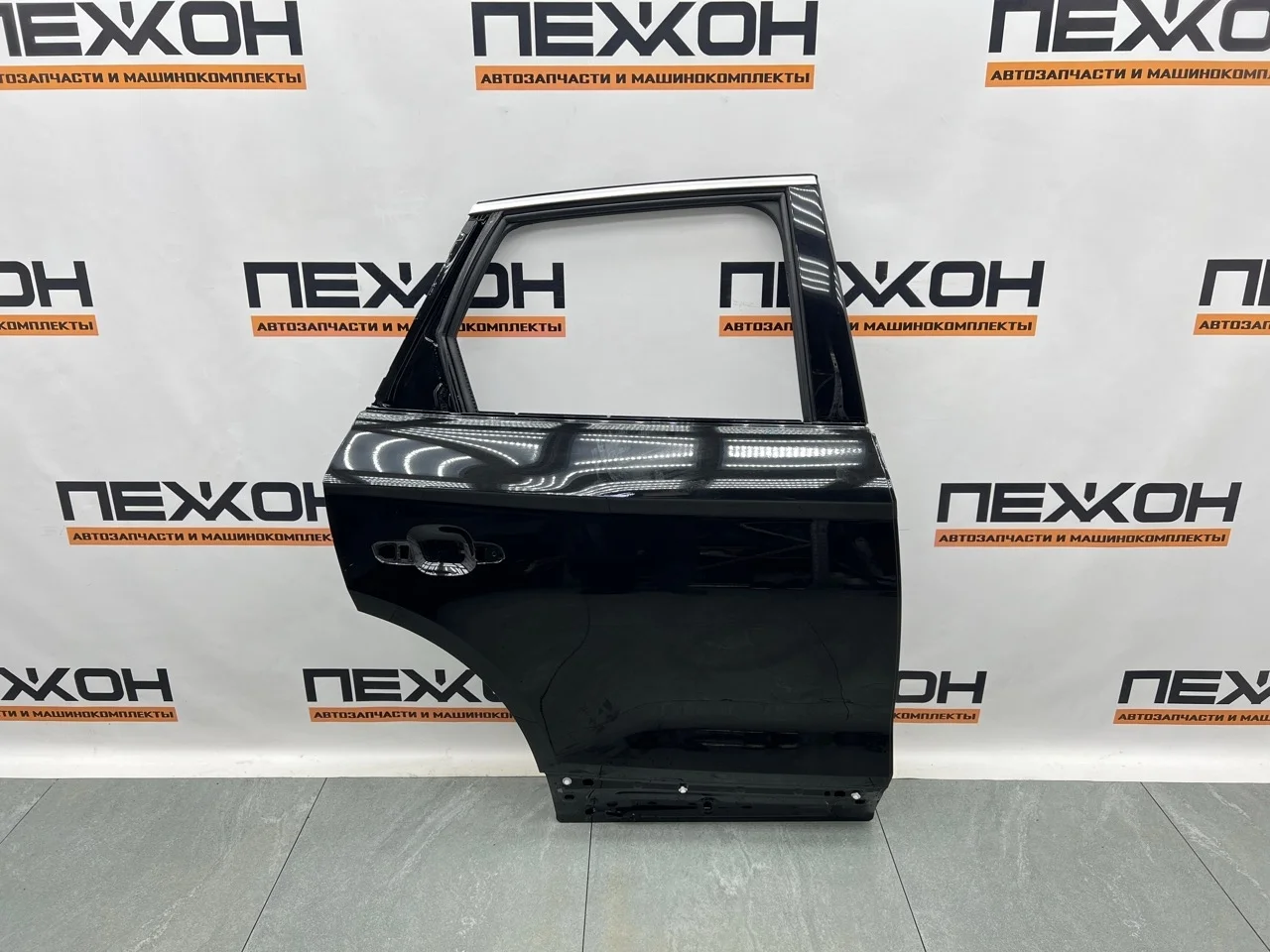 Дверь AUDI Q5 2022 80A833052CSTL FY 2.0 DTP, задняя правая