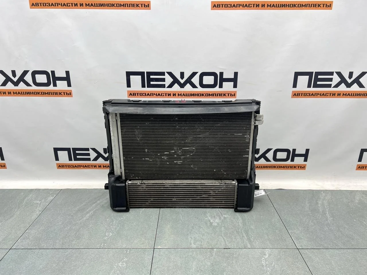 Кассета радиаторов BMW 7-Series 2018 BN G11 4.0D B57D30B