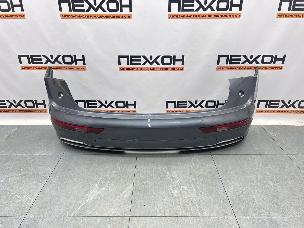 Бампер AUDI Q5 2017 80A807067DGRU FY 2.0 DAXB, задний