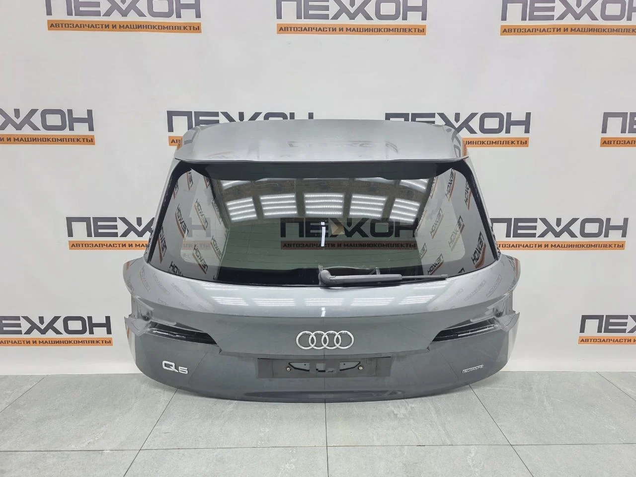 Крышка багажника AUDI Q5 2017 80A827025DSTL FY 2.0 DAXB