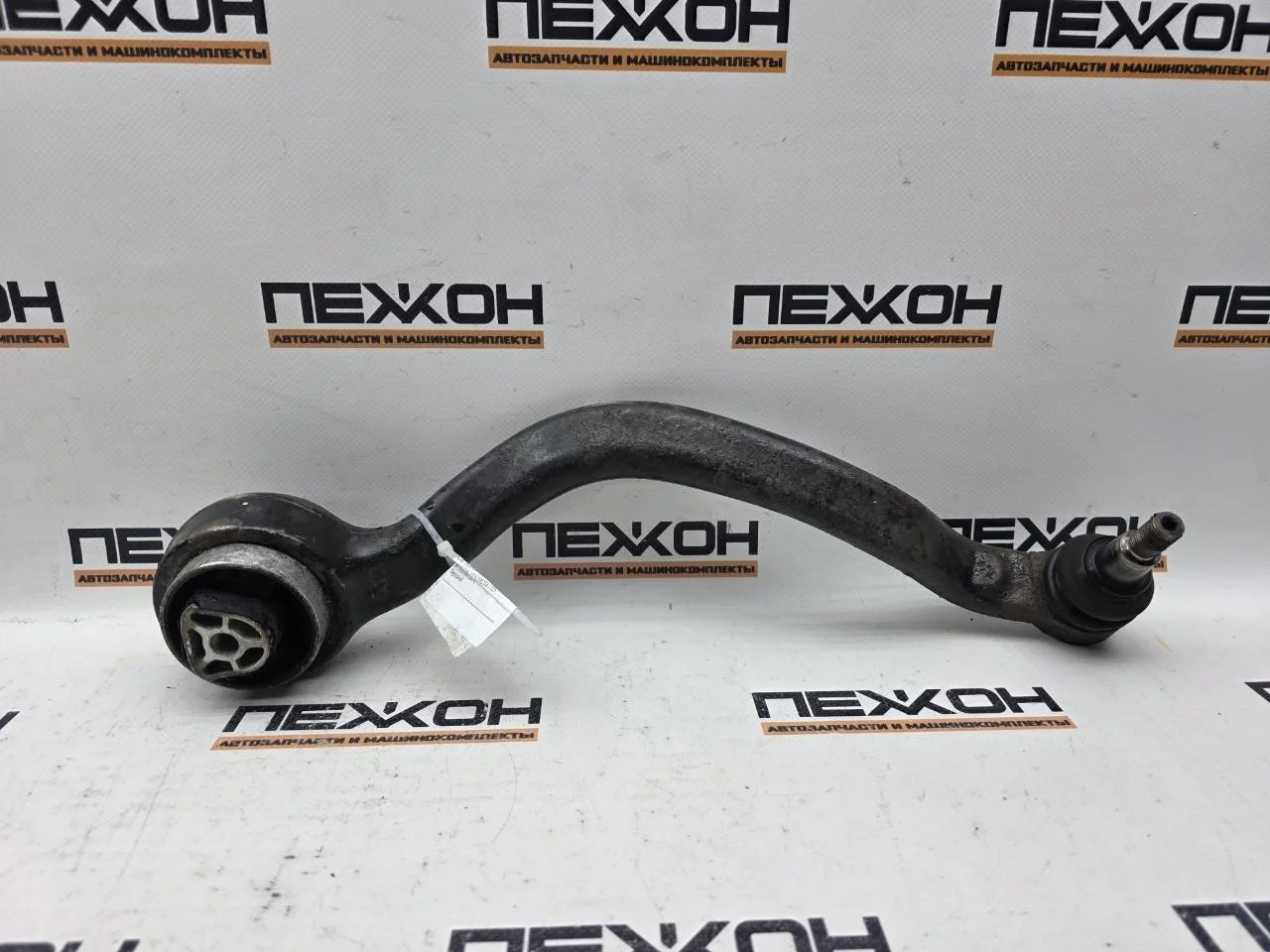 Рычаг подвески нижний BMW X5 2015 31126851692 F15 2.0 N20B20A, передний правый